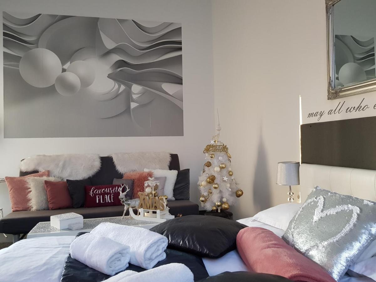 Modern Flat In City Center Budapest Ngoại thất bức ảnh