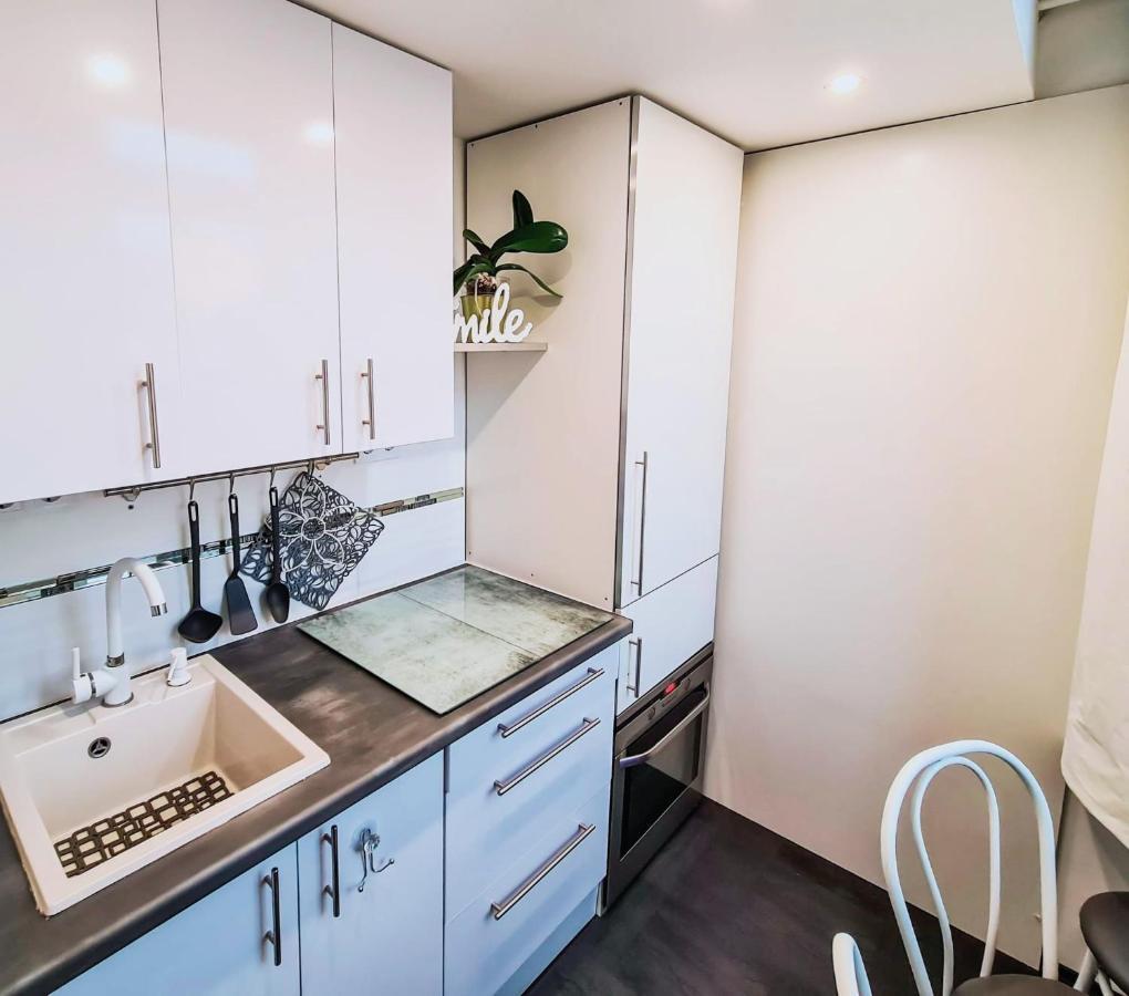 Modern Flat In City Center Budapest Ngoại thất bức ảnh